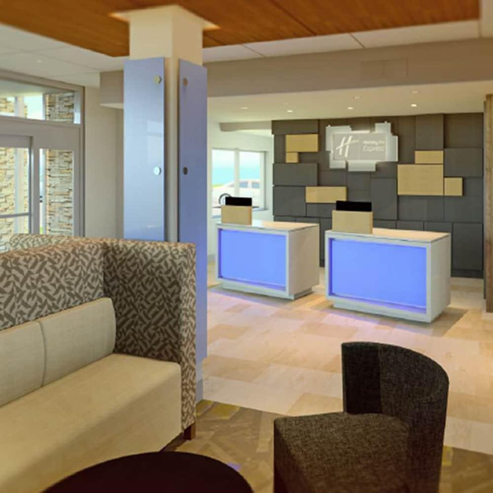 Hotel Fairfield & By Marriott