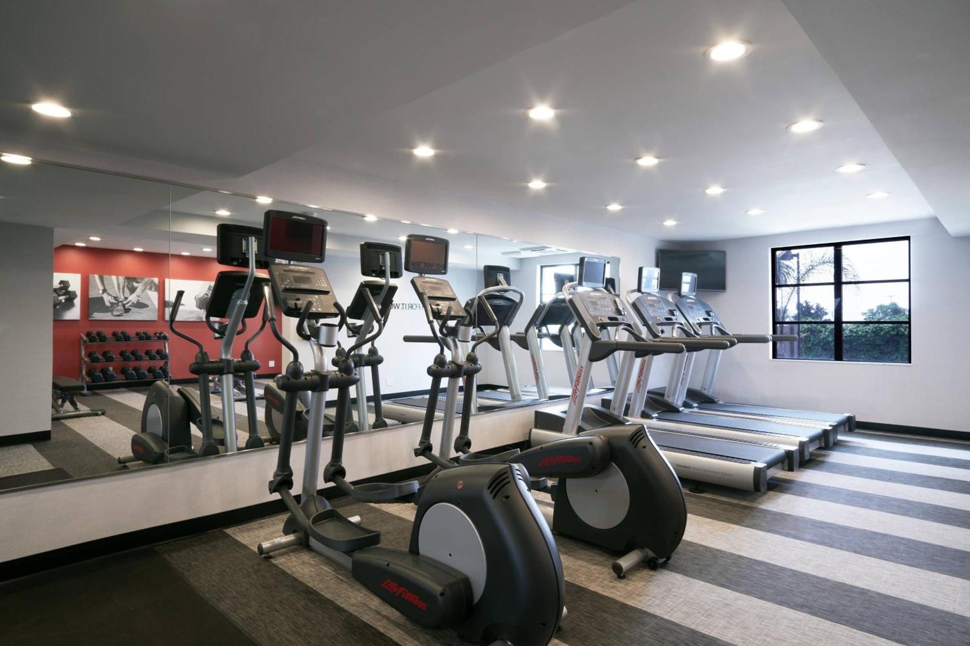 Fairfield & By Marriott 3*