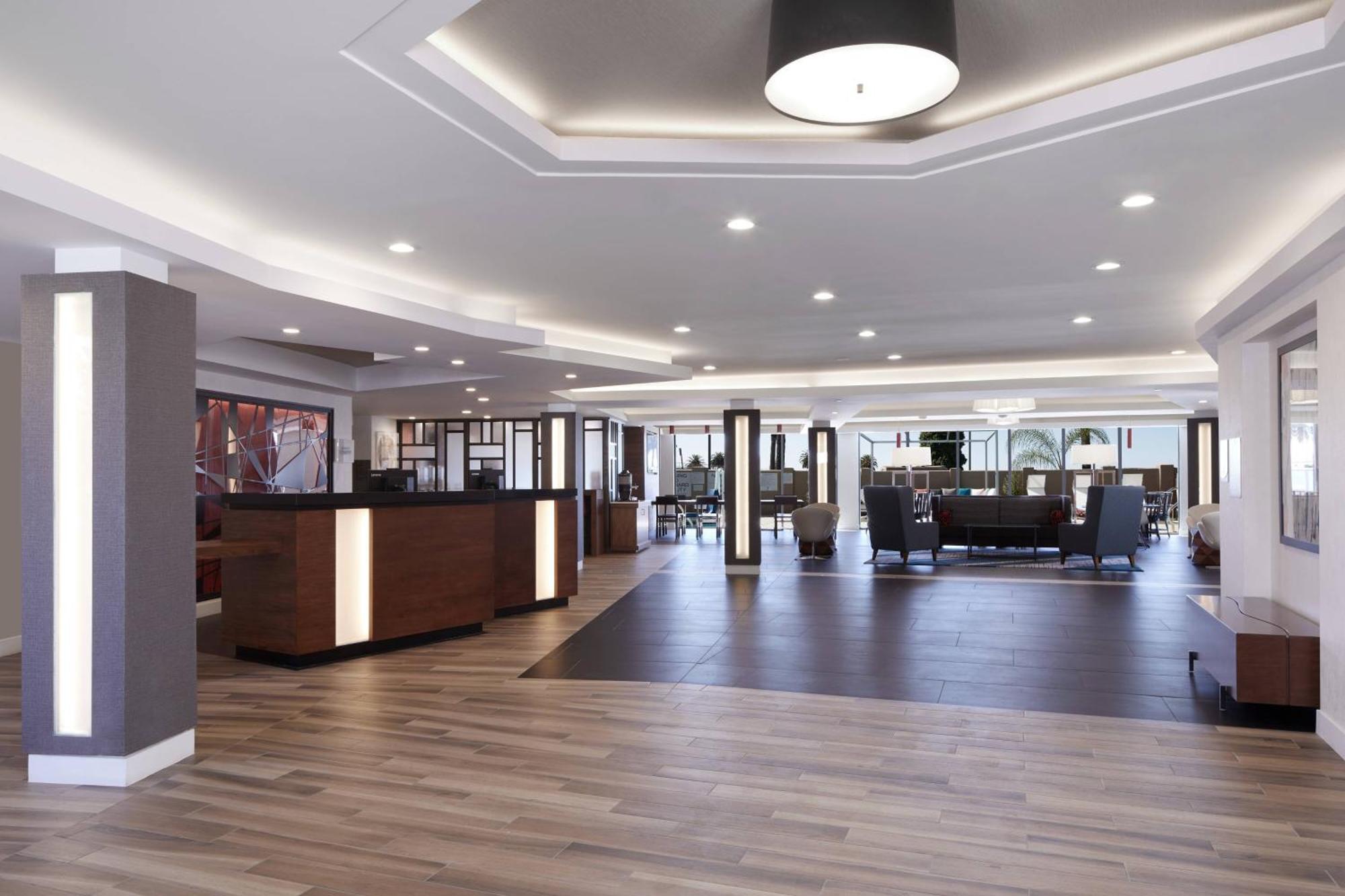 Fairfield & By Marriott 3*
