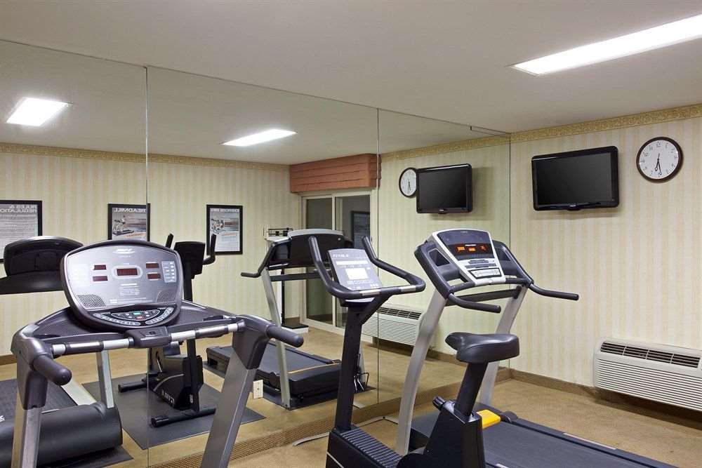 Fairfield & By Marriott Hotel Camarillo